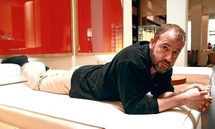 James Frey retrata a Los Ángeles en ‘Una mañana radiante’ James Frey retrata a Los Ángeles en ‘Una mañana radiante’
