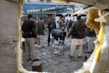 Atentado suicida causa 28 muertos en mezquita de noroeste de Pakistán