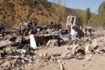 Al menos 18 muertos, entre ellos 8 civiles, en explosión de coche bomba en Turquía Al menos 18 muertos, entre ellos 8 civiles, en explosión de coche bomba en Turquía