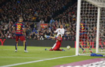El Real Madrid empata in extremis 1-1 con el Barcelona El Real Madrid empata in extremis 1-1 con el Barcelona