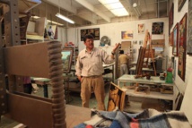 Javier Tejeda Jaramillo en su taller Javier Tejeda Jaramillo en su taller