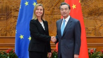 Los ministros de exteriores de la UE-izquierda-y China.