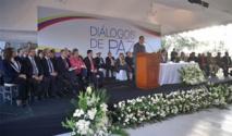 Colombia y ELN estudiarán vías para llegar a pronto cese al fuego