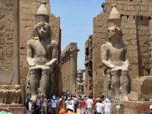 Turistas en Luxor