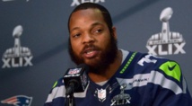 Michael Bennett, uno de los jugadores de la NFL-fútbol americano-que rechazó viajar a Israel Michael Bennett, uno de los jugadores de la NFL-fútbol americano-que rechazó viajar a Israel