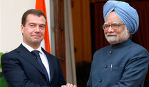 Rusia e India firman acuerdos de cooperación nuclear y espacial