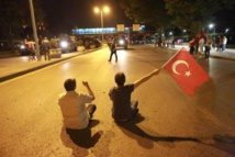 Protestas durante el fallido golpe de estado de julio pasado. Protestas durante el fallido golpe de estado de julio pasado.