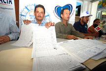Primeros 50 mil nicas exigen revisar actas Primeros 50 mil nicas exigen revisar actas
