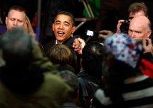 Obama se toma un lento tren al poder entre Filadelfia y Washington Obama se toma un lento tren al poder entre Filadelfia y Washington