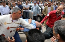 Evacuan a una víctima de la iglesia de Tanta Evacuan a una víctima de la iglesia de Tanta