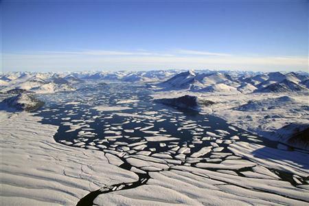 El hielo de verano del Ártico podría desaparecer en 2013