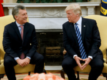 El presidente argentino, Macri-a la izquierda-y Trump El presidente argentino, Macri-a la izquierda-y Trump