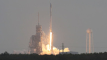 El cohete de SpaceX despega con la carga secreta