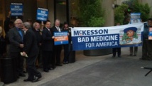 Protesta de trabajadores y extrabajadores de McKesson Protesta de trabajadores y extrabajadores de McKesson