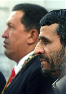Ahmadineyad recibe oficialmente a Chávez Ahmadineyad recibe oficialmente a Chávez