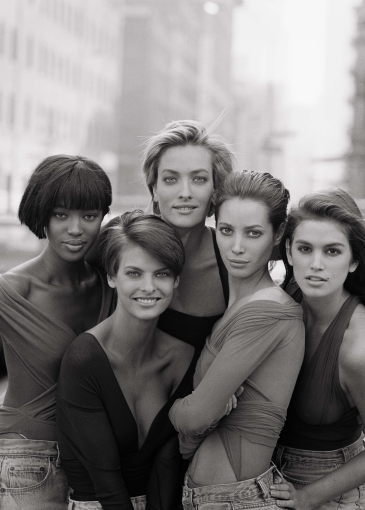 El Metropolitan abre exposición sobre la relación entre moda y ideal de belleza El Metropolitan abre exposición sobre la relación entre moda y ideal de belleza