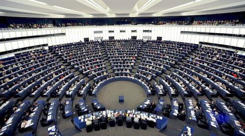 Elecciones al Parlamento Europeo: un conjunto de contiendas nacionales Elecciones al Parlamento Europeo: un conjunto de contiendas nacionales