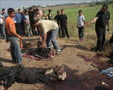 Cuatro palestinos muertos en enfrentamiento en frontera Gaza-Israel Cuatro palestinos muertos en enfrentamiento en frontera Gaza-Israel