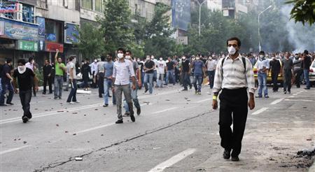 Londres niega influencia de países extranjeros en las protestas en Irán Londres niega influencia de países extranjeros en las protestas en Irán