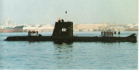 Un submarino israelí volvió al Mediterráneo por el canal de Suez