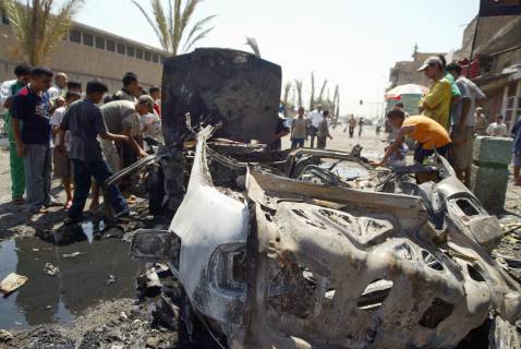 Cinco muertos en dos atentados con bomba en Irak Cinco muertos en dos atentados con bomba en Irak