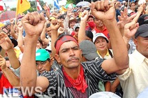 Unos 30 hondureños detenidos por protestar contra dictadura de ese país