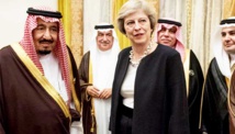 El rey saudí Ben Salman y la primera ministra británica May.