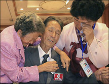 Las dos Coreas acuerdan organizar reuniones para familias separadas