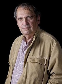 Poeta venezolano Rafael Cadenas gana el Premio FIL de Literatura 2009