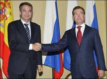 Zapatero y Medvédev acuerdan impulsar el acuerdo energético