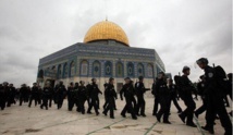 Soldados israelíes en Al Aqsa Soldados israelíes en Al Aqsa