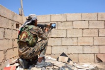 Un miliciano en Ar Raqa Un miliciano en Ar Raqa