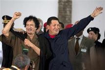 Chávez y Kadafi celebran su visión del mundo socialista y antiimperialista
