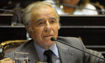Procesan a ex presidente argentino Menem por caso AMIA