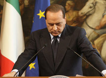 Berlusconi se enfrenta a dos procesos penales graves Berlusconi se enfrenta a dos procesos penales graves