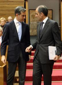 A la izquierda de la imagen, Ricardo Costa, y a la derecha, Francisco Camps A la izquierda de la imagen, Ricardo Costa, y a la derecha, Francisco Camps