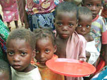 Ban Ki-Mun apuesta por un "compromiso multilateral" para combatir el hambre