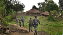 Soldados de Myanmar en Rakhine