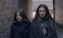 Rachel Weisz y Rachel McAdams en una escena de Disobedience Rachel Weisz y Rachel McAdams en una escena de Disobedience