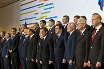 El Tratado de Lisboa, un texto para mejorar el funcionamiento de la UE El Tratado de Lisboa, un texto para mejorar el funcionamiento de la UE