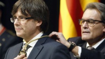 Carles Puigdemont-a la izquierda-y Artur Mas.