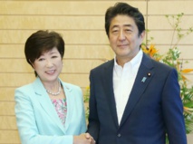 Koike-a la izquierda-y Abe Koike-a la izquierda-y Abe
