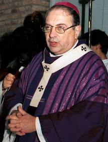 Condenan a 8 años de prisión al ex arzobispo Edgardo Storni por abuso sexual Condenan a 8 años de prisión al ex arzobispo Edgardo Storni por abuso sexual