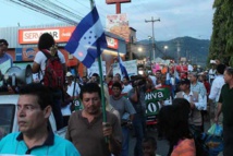 Manifestantes protestan contra el fraude electoral en Honduras