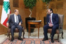 El presidente de la república libanesa, Michel Aoun-a la izquierda-y el presidente del gobierno Saad Al Hariri.