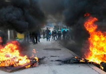 Ex presidente Zelaya lidera protestas por elecciones en Honduras