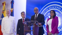 Representantes de la oposición y del gobierno de Venezuela ayer en la República Dominicana Representantes de la oposición y del gobierno de Venezuela ayer en la República Dominicana