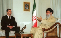 Asad-a la izquierda-y Jamenei