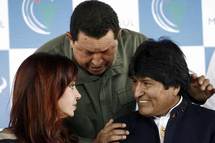 Los presidentes de Argentina, Cristina Fernández, Venezuela, Hugo Chávez y Bolivia, Evo Morales