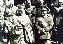 El cardenal Segura y el general Franco El cardenal Segura y el general Franco